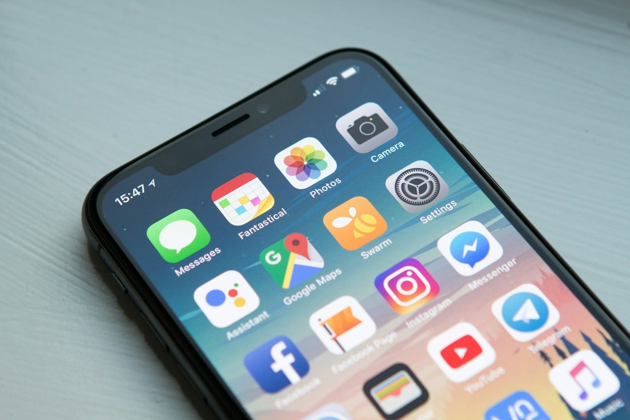 Mobile app development with native performance and elegant design